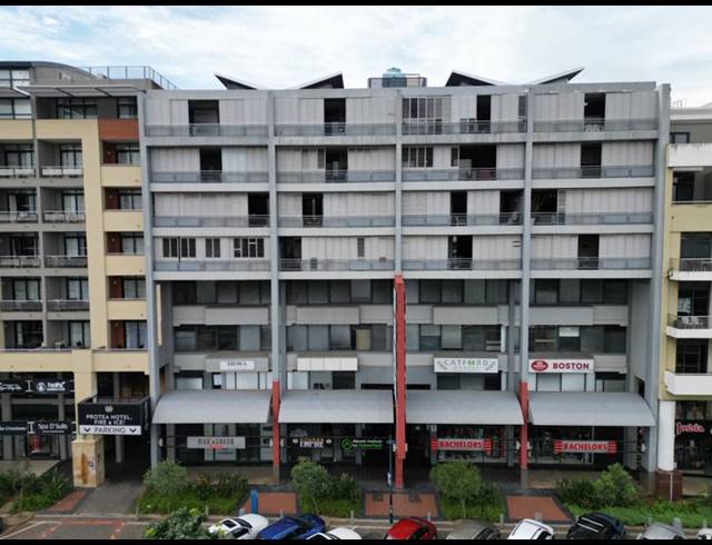 2 BEDROOM APARTMENT FOR SALE IN UMHLANGA ROCKS